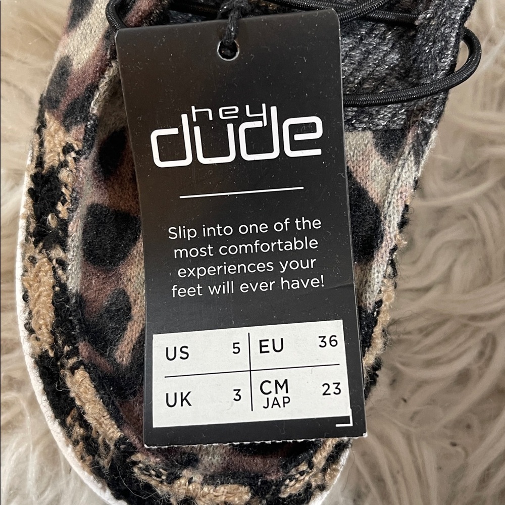 HEY DUDE Wendy Patchwork Java Animal Print Lightw… - image 12